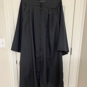 Black Unisex Academic Graduation Gown